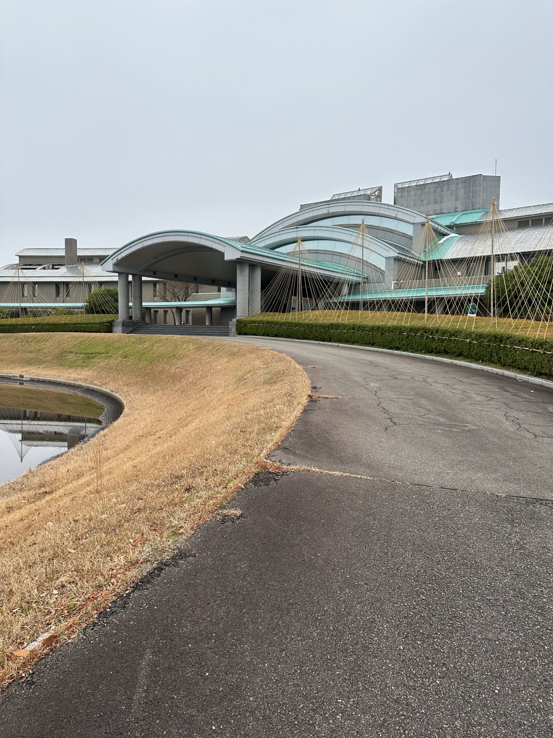小松市で今年最後の⛳️がなんとか出来ました😊前日迄雪がちらついてましたが大丈夫でした ️大先輩と⛳️しながら話し出来て楽しかった😃 北海道